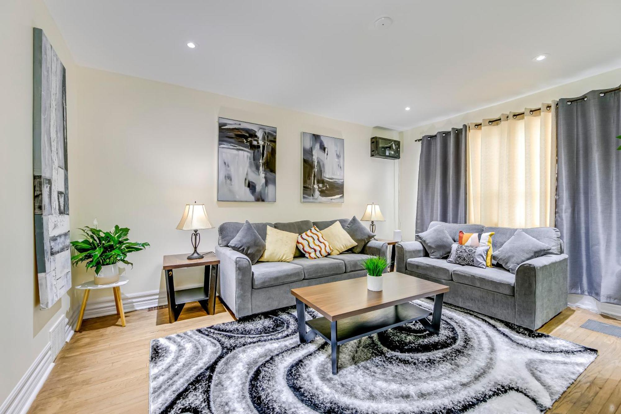 Tranquil Oasis In Lakeview Mississauga Ngoại thất bức ảnh