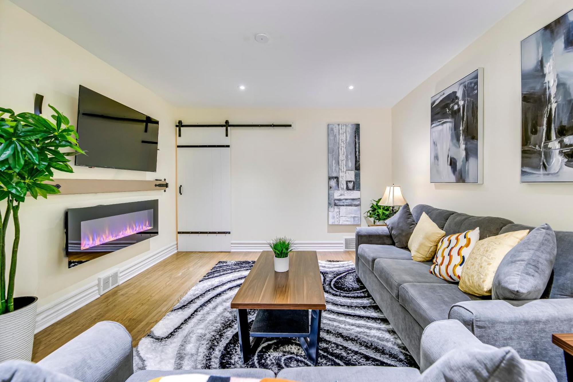 Tranquil Oasis In Lakeview Mississauga Ngoại thất bức ảnh