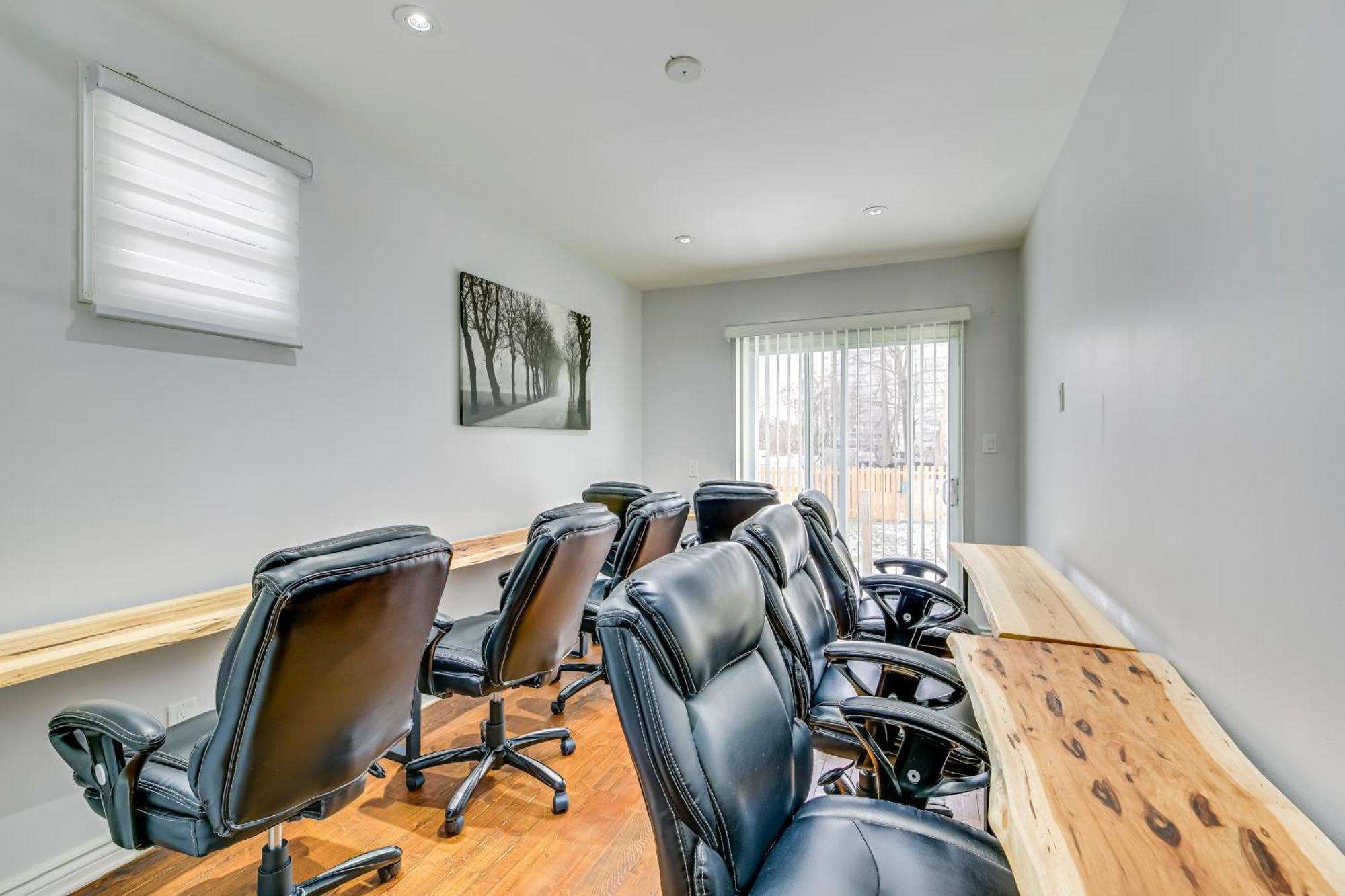 Tranquil Oasis In Lakeview Mississauga Ngoại thất bức ảnh