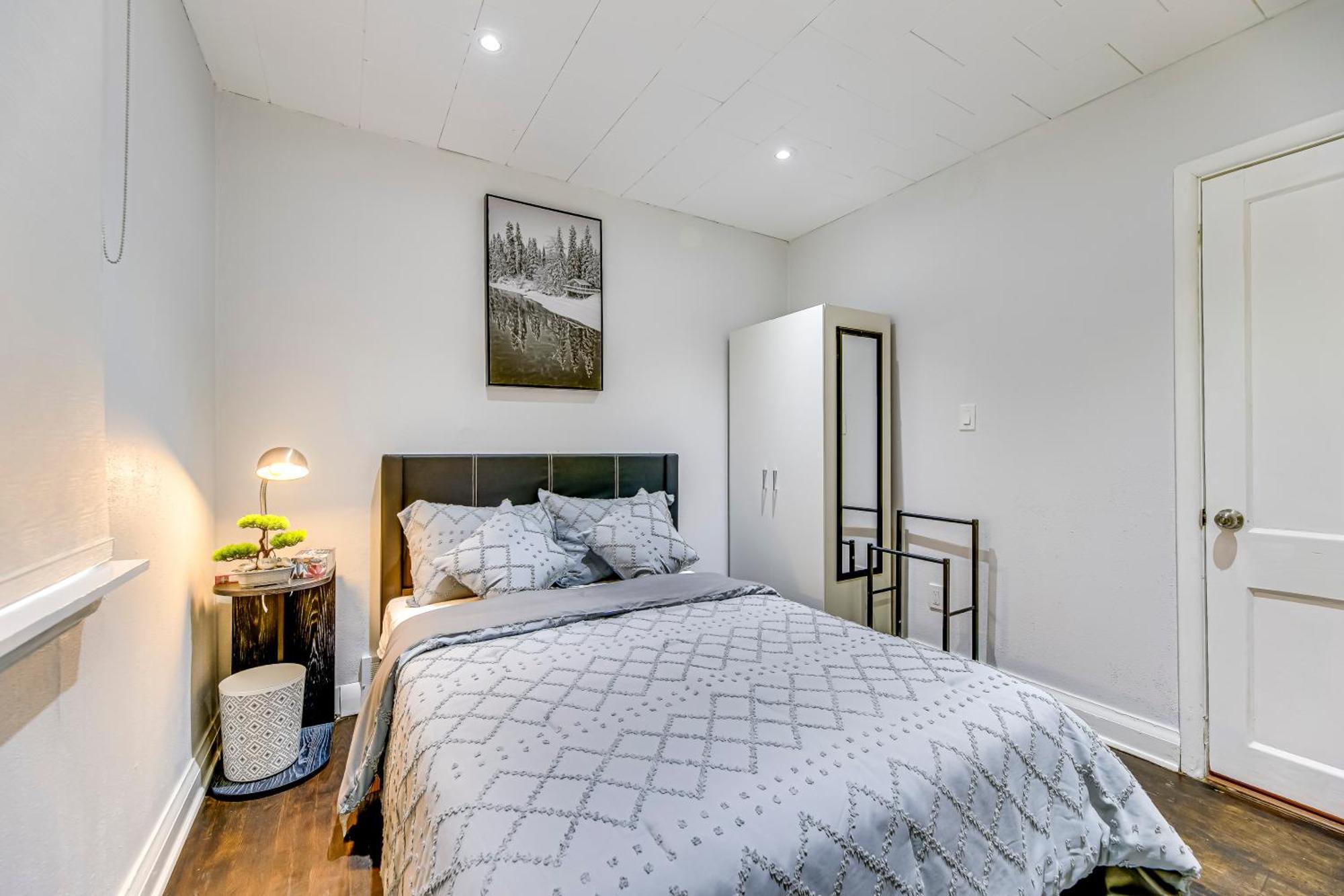 Tranquil Oasis In Lakeview Mississauga Ngoại thất bức ảnh